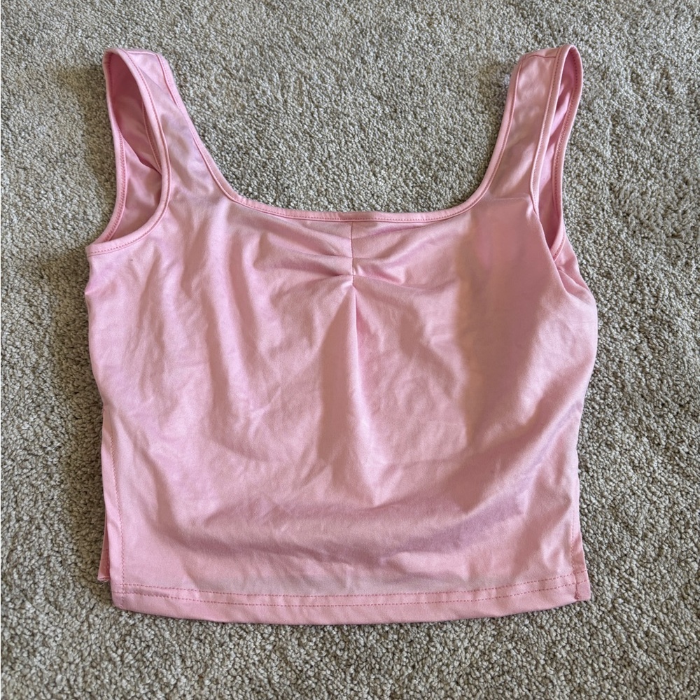 Chic Pink Crop Top for Effortless Style